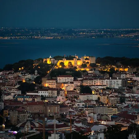 Gorgeous Rooftop 2-bed 250m To Intendente Sq Apartment *