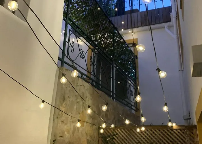 Gorgeous Rooftop 2-bed 250m To Intendente Sq Lisboa