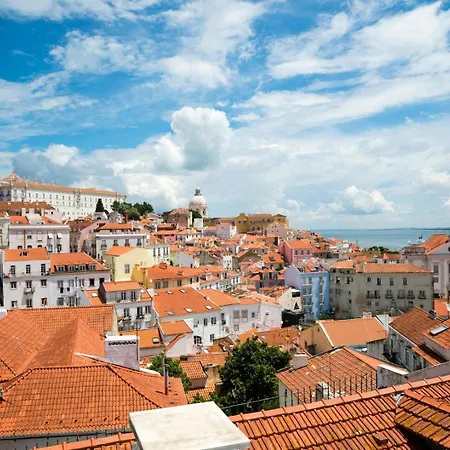 Gorgeous Rooftop 2-bed 250m To Intendente Sq Apartmán Lisboa