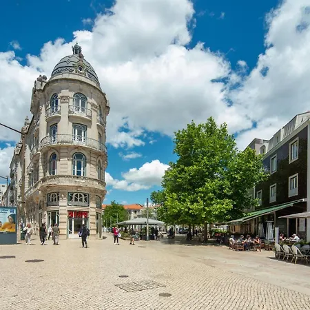 Gorgeous Rooftop 2-bed 250m To Intendente Sq Апартаменти